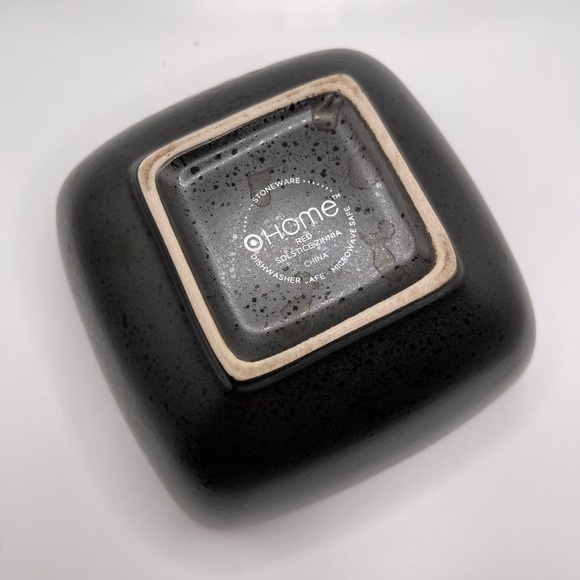 Red Solstice Zinnia Bowl - Picture 3 of 6